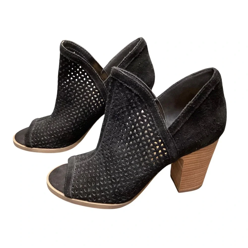 Lucky Brand Livey Black Suede Perforated Open Toe Block Heel Booties 8M Boho EUC